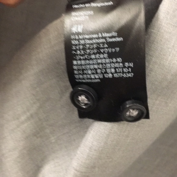 Button Down - Picture 4 of 5